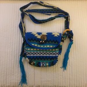 New Handmade Ecuador Blue/Multi-Color Bag Zip-Top Velcrow Closure 7.5" X 7 3/4"
